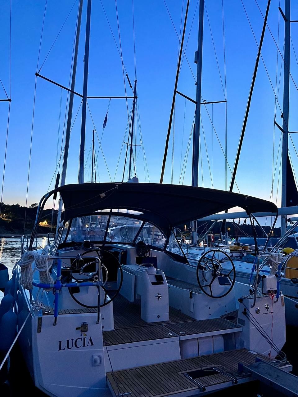 Jeanneau Sun Odyssey 410 | Lucia