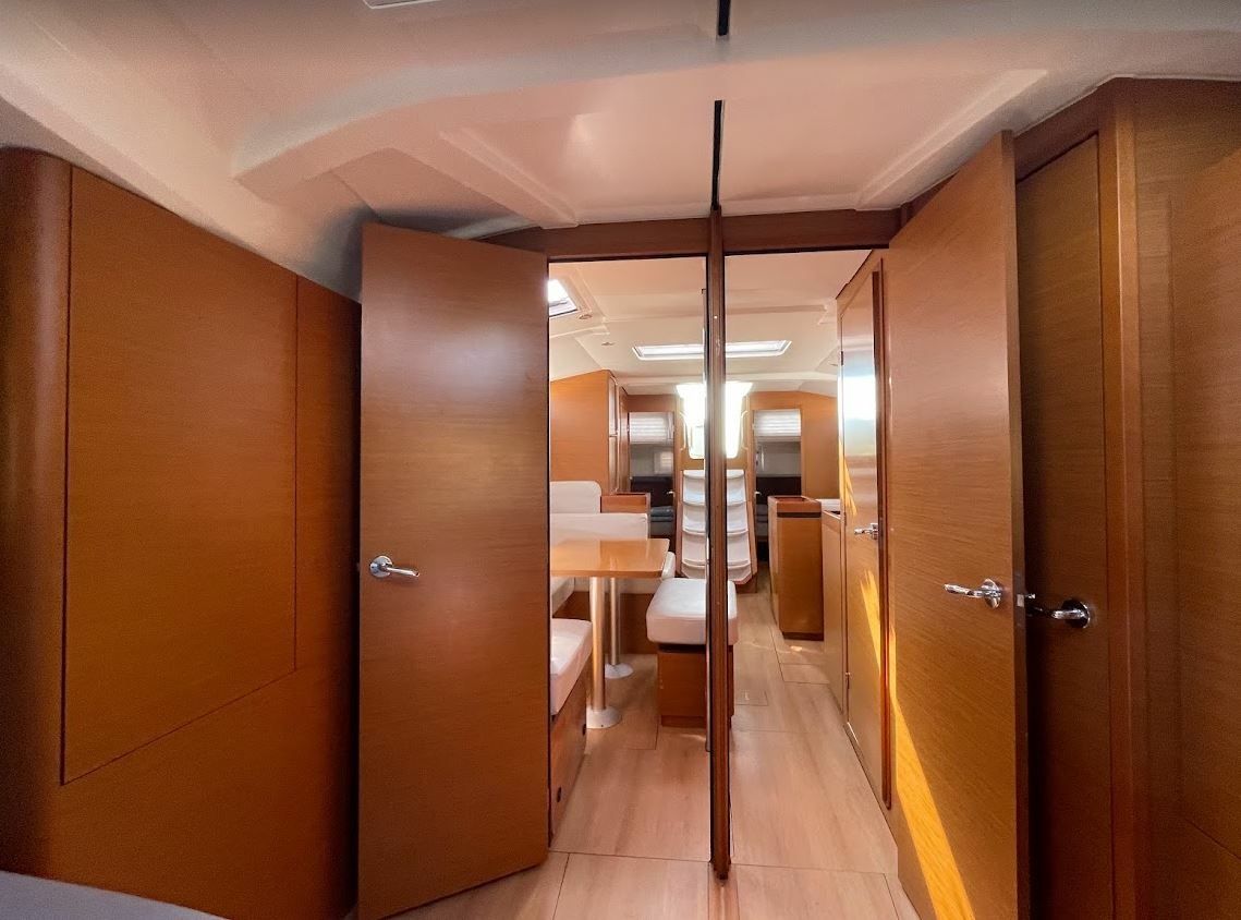 Jeanneau Sun Odyssey 440 | Ikalos