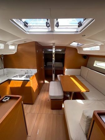 Jeanneau Sun Odyssey 440 | Ikalos