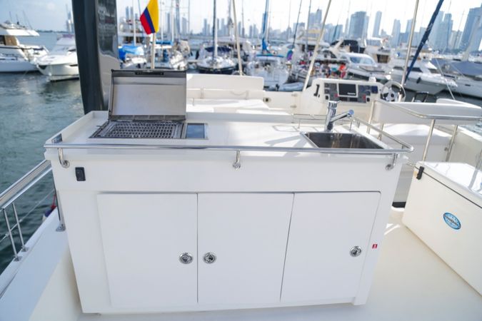 Leopard 43 | Oddy Sea