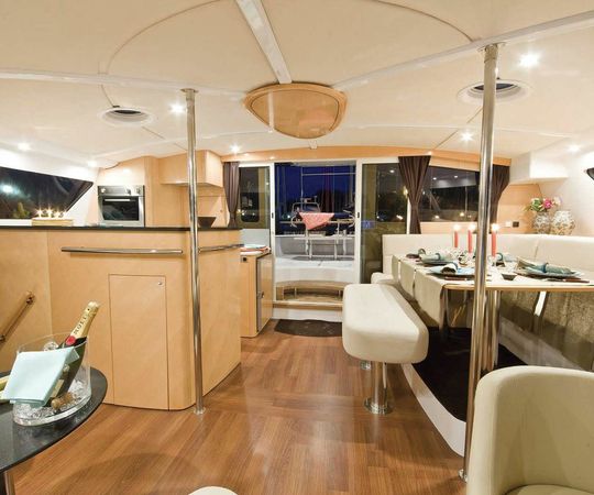 Fountaine Pajot Eleuthera 60 | Aqua Tiki 2