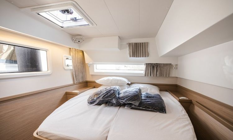 Lagoon 42 | Celena 5