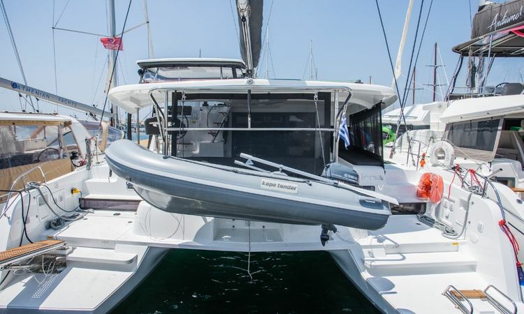 Lagoon 42 | Celena 5