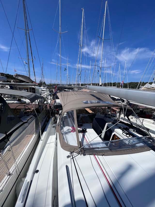 Jeanneau Sun Odyssey 410 | Tu Tamo 3