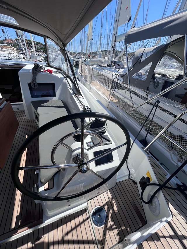 Jeanneau Sun Odyssey 410 | Tu Tamo 3