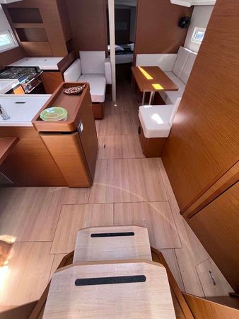 Jeanneau Sun Odyssey 410 | Tu Tamo 3