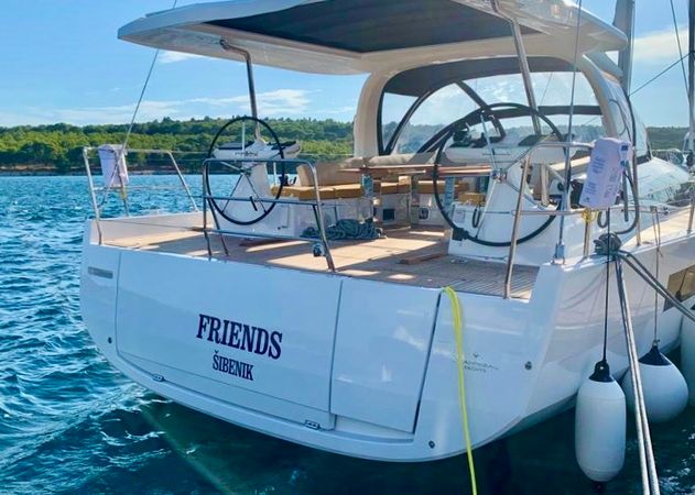 Jeanneau 60 | Friends