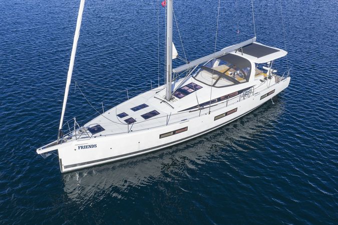 Jeanneau 60 | Friends