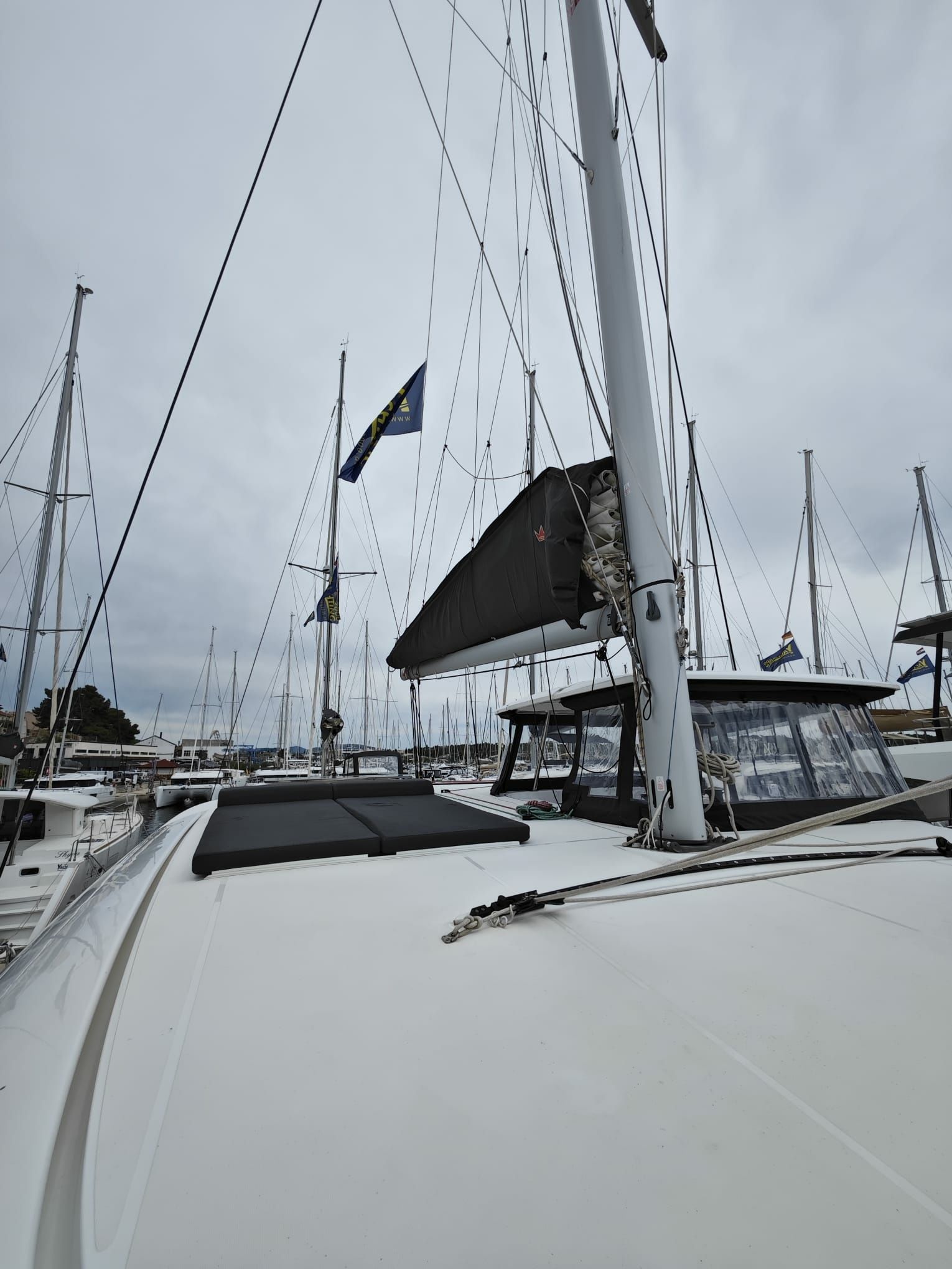 Lagoon 42 | Grand Deluxe 3
