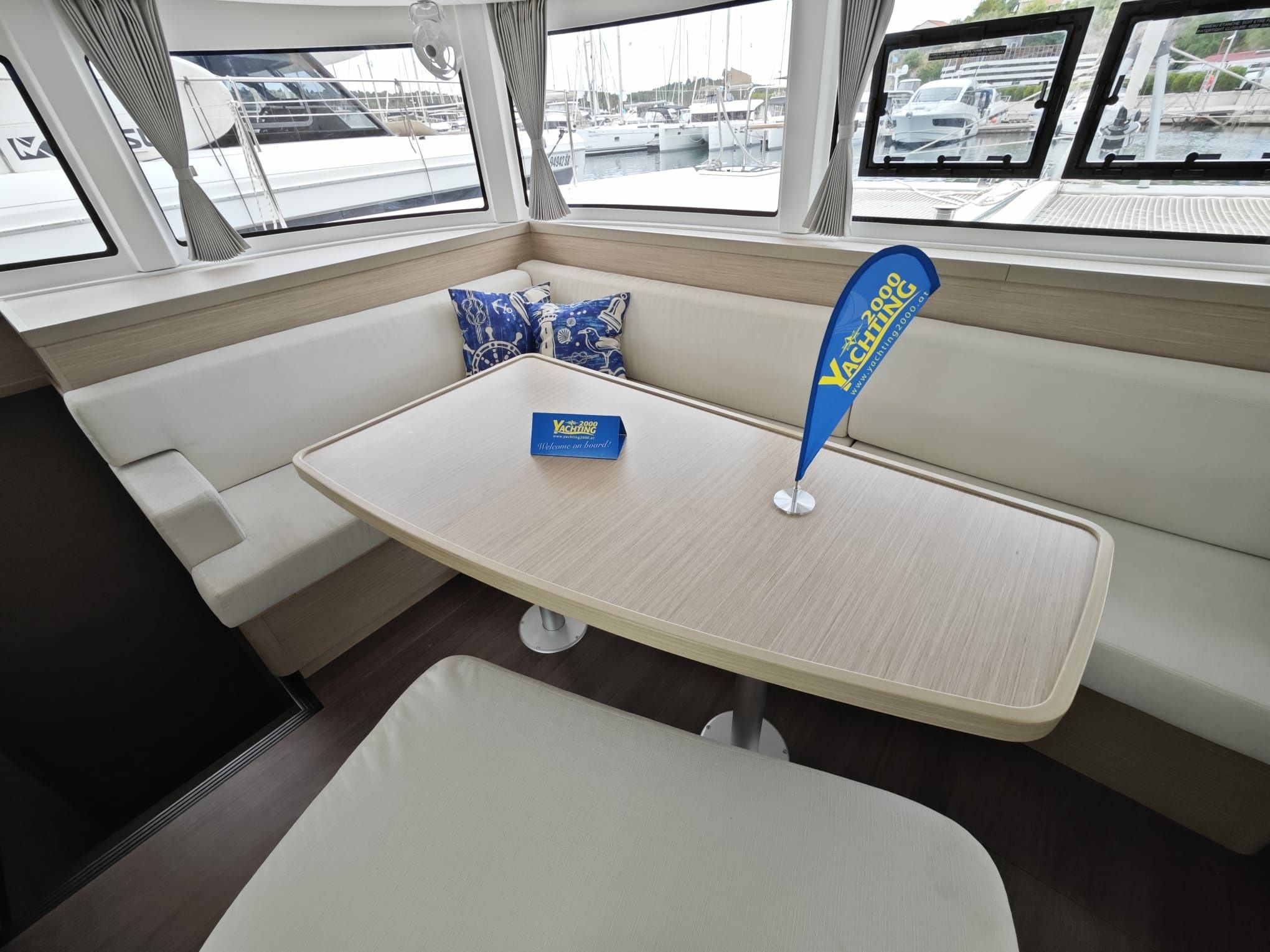 Lagoon 42 | Grand Deluxe 3