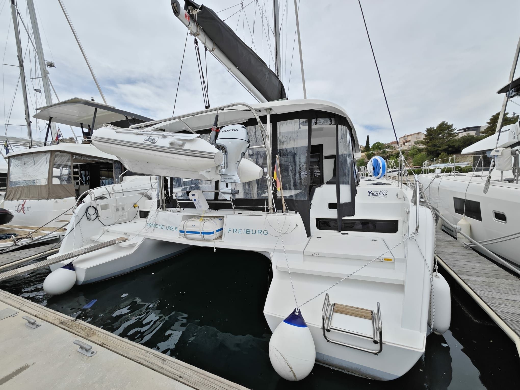 Lagoon 42 | Grand Deluxe 3