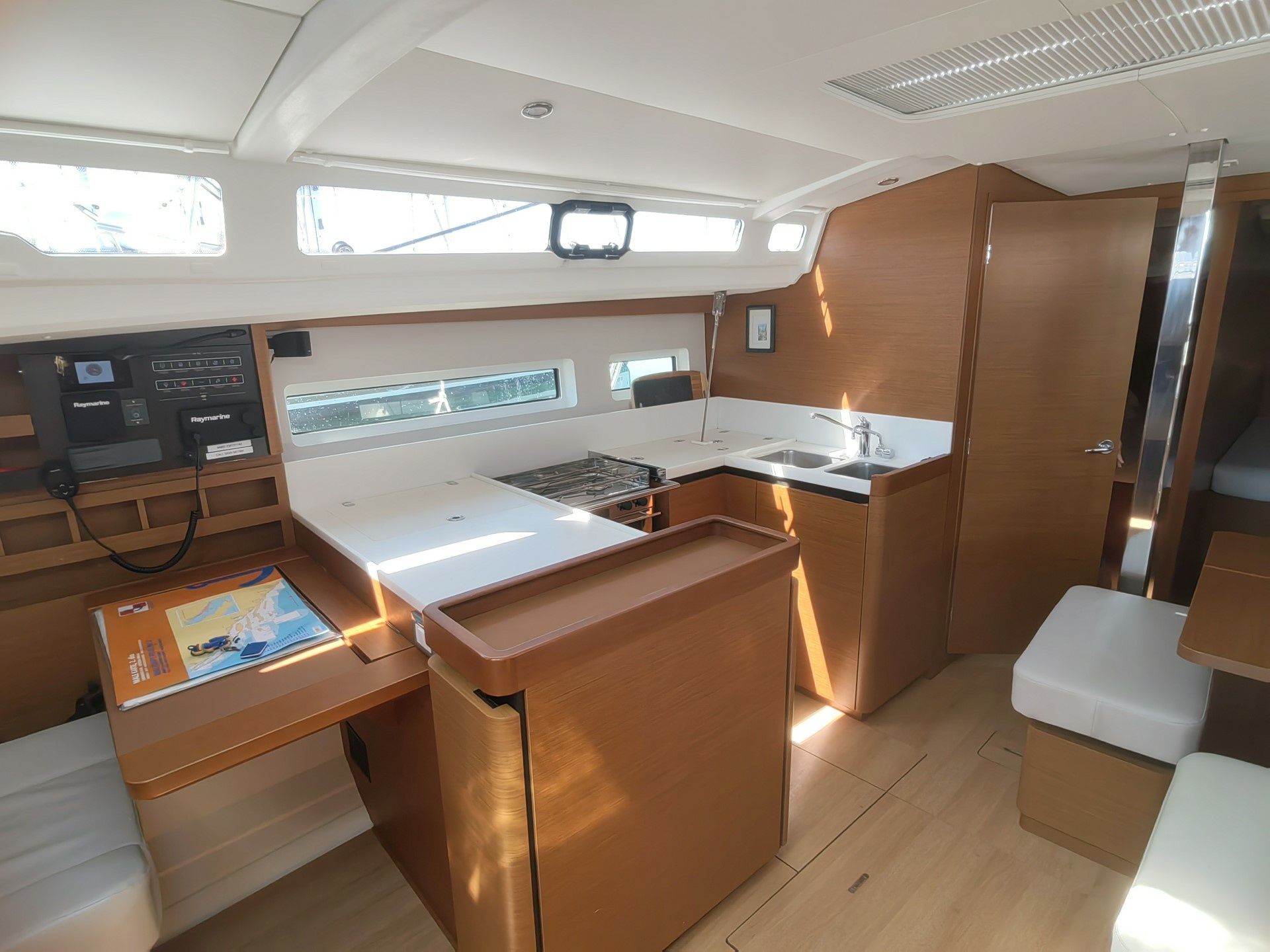 Jeanneau Sun Odyssey 440 | Salva