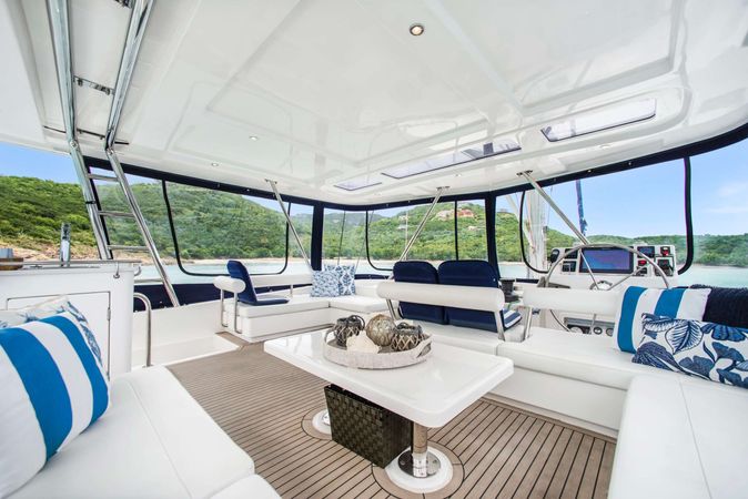 Leopard 58 | Deep Blue