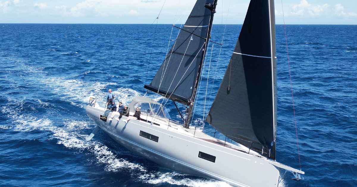 First 53 Line Sailing yacht Beneteau First 53 On y va for rent - Greece | Boataround