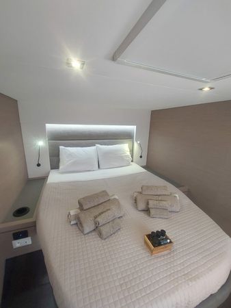 Fountaine Pajot Tanna 47 | Equinox