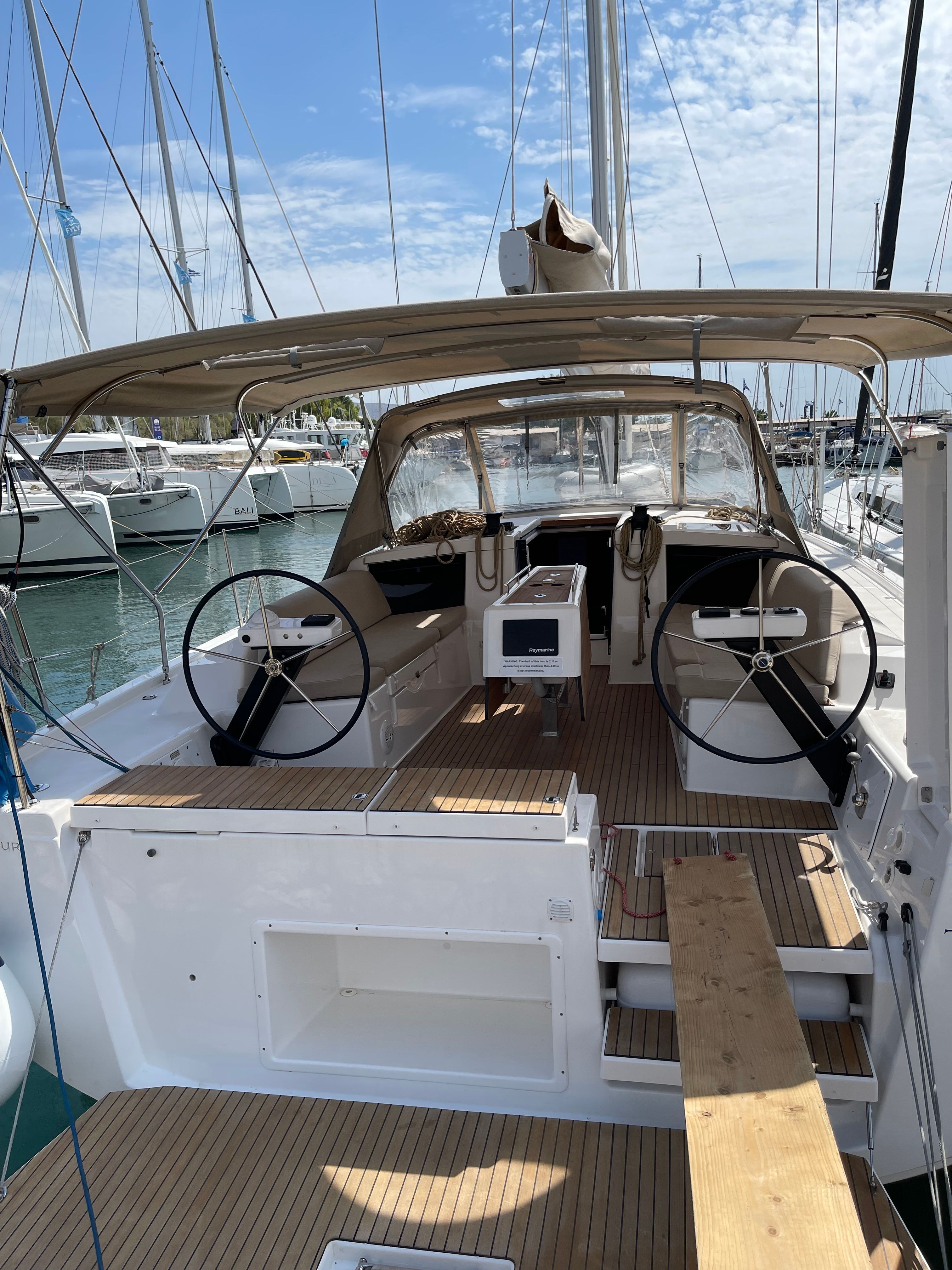 Dufour 430 | Calypso
