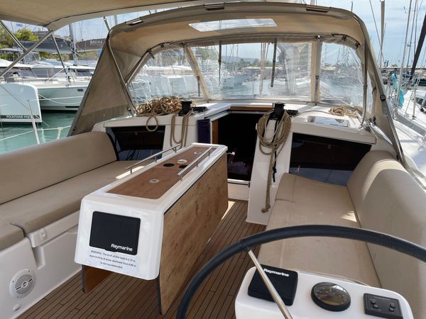Dufour 430 | Calypso