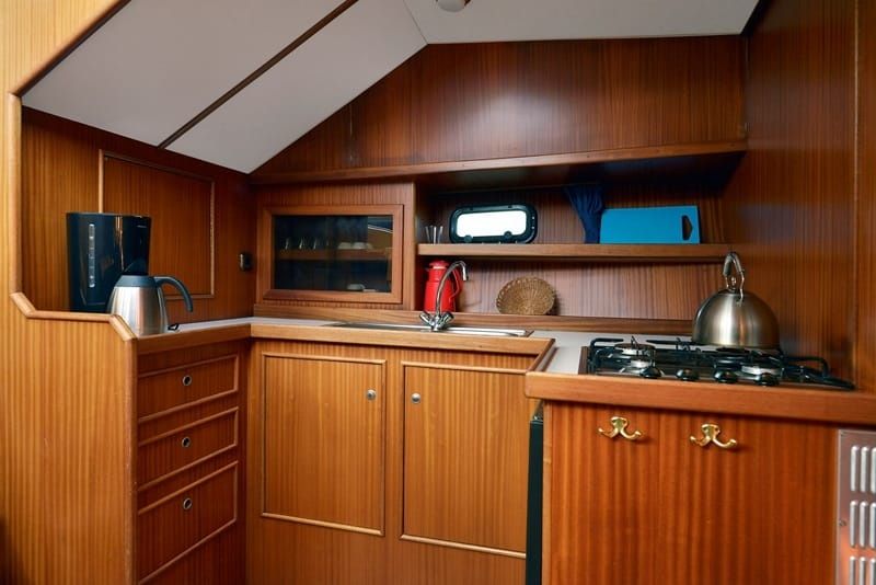 Custom Built Premier 1375 | Allessa