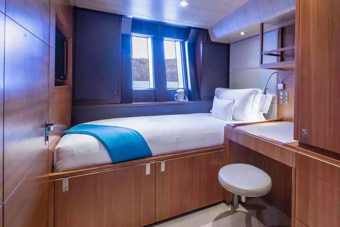 Vitters Sloop 42 | Sharlou