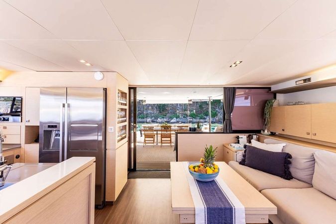 Fountaine Pajot Ipanema 58 | Olivia Charles