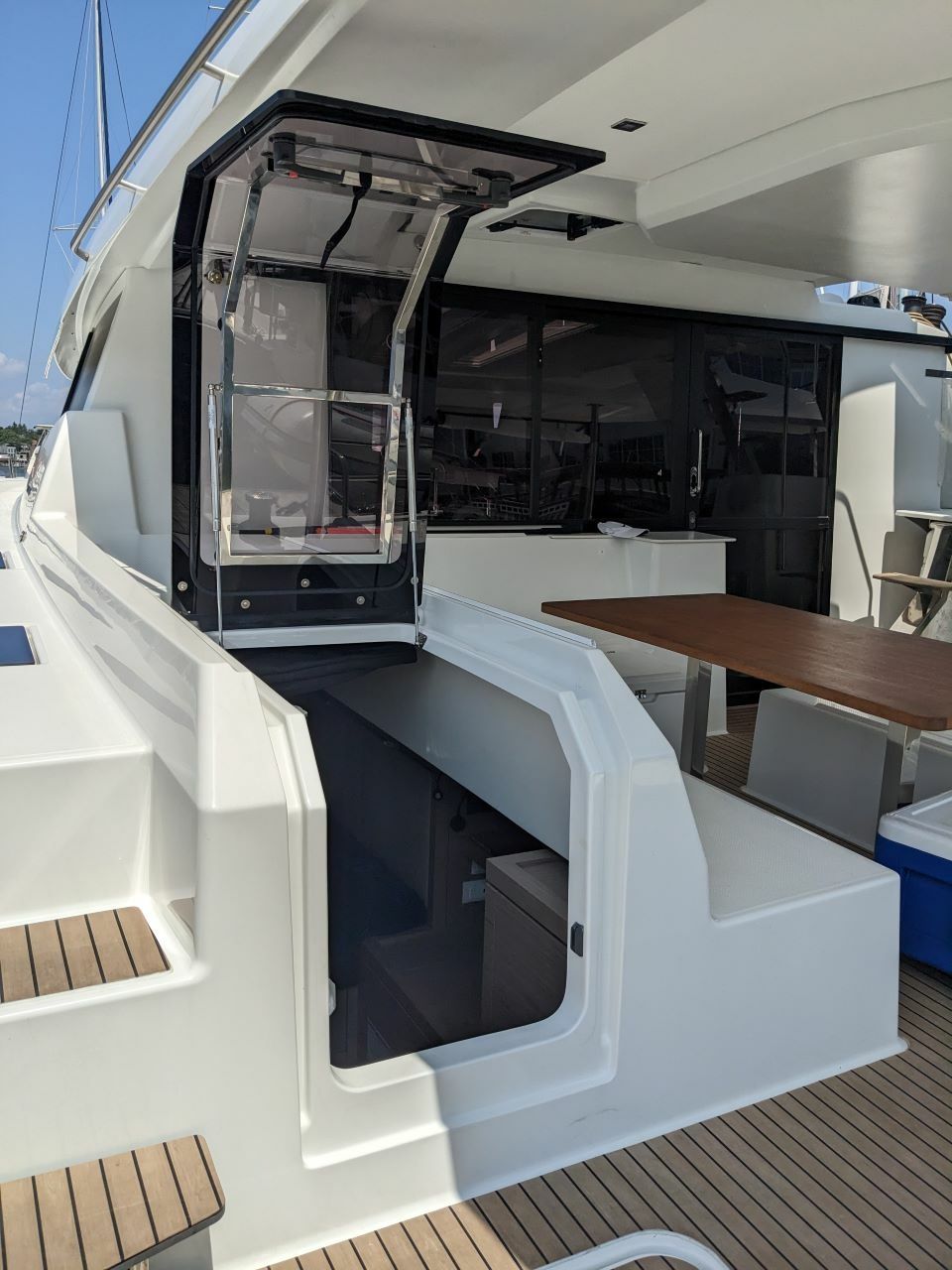 Fountaine Pajot Tanna 47 | Dragonfly