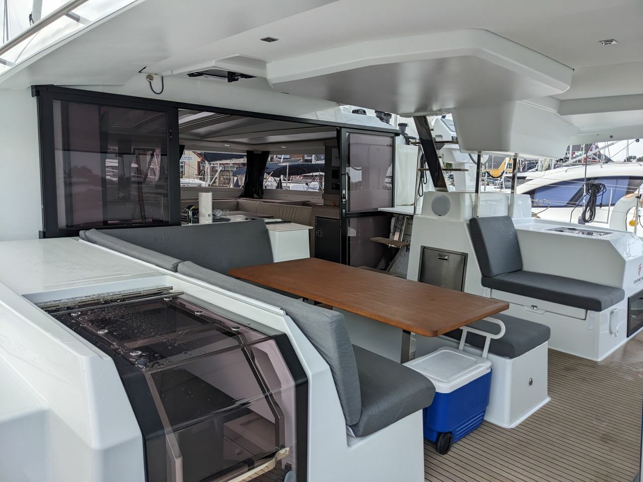 Fountaine Pajot Tanna 47 | Dragonfly
