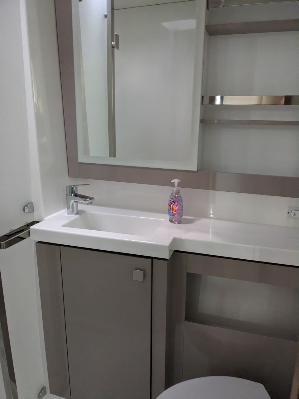 Fountaine Pajot Tanna 47 | Dragonfly
