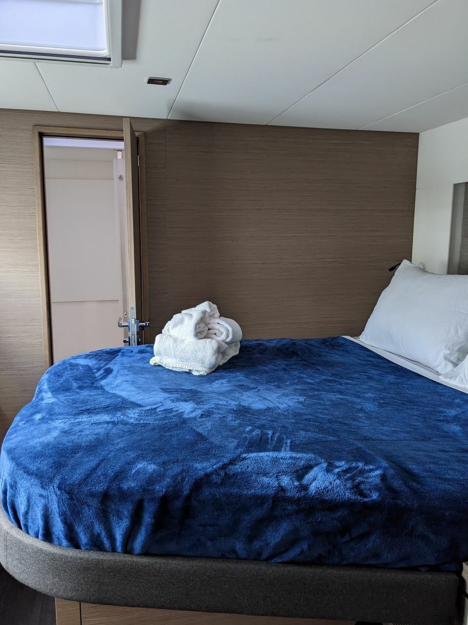 Fountaine Pajot Tanna 47 | Dragonfly