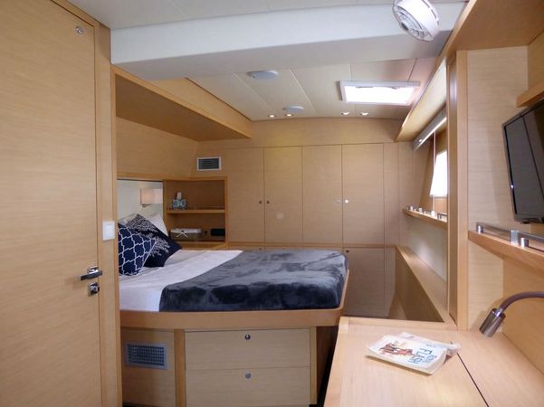 Lagoon 620 | Tiger Lily