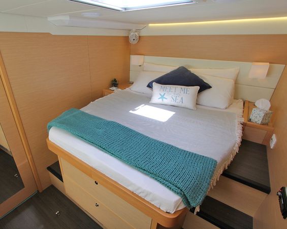 Lagoon 620 | Tiger Lily