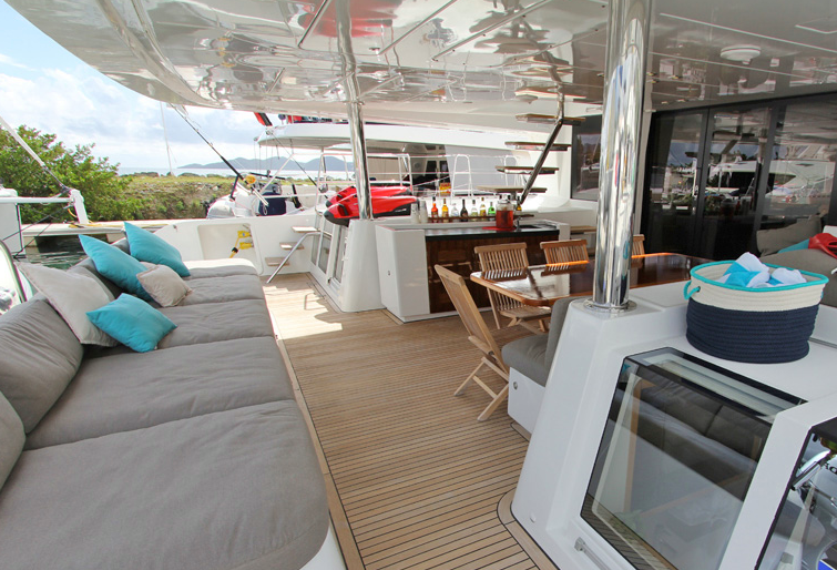 Lagoon 620 | Tiger Lily