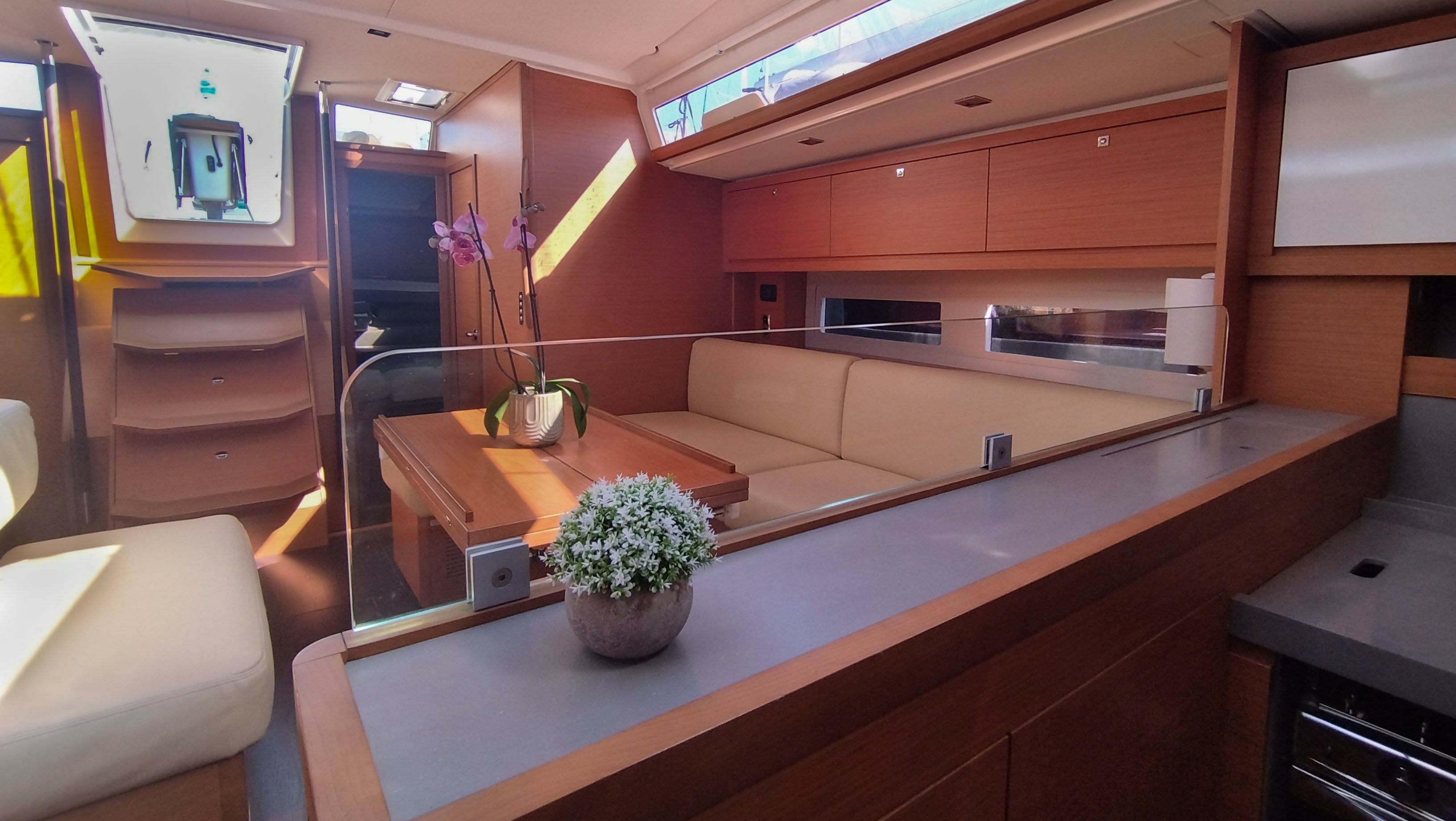 Dufour 530 | Rhamnus