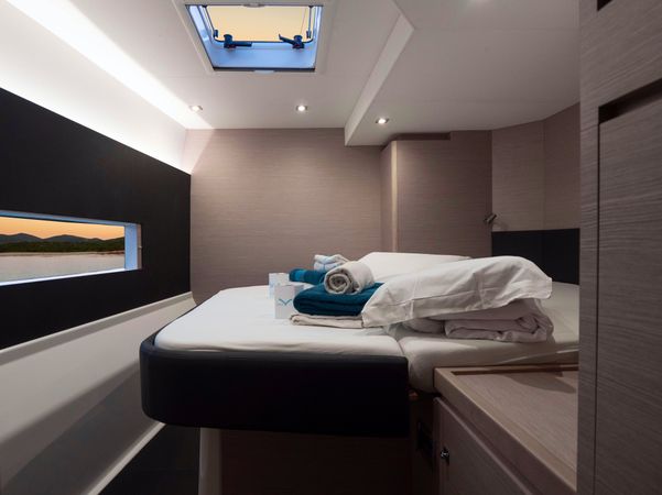 Dufour 48 | Delphinus