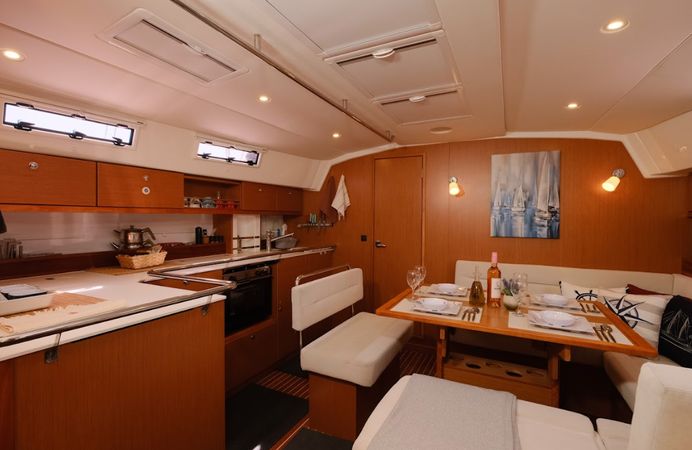 Bavaria Cruiser 45 | Ada