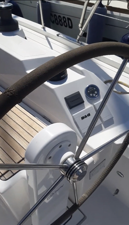 Bavaria C38 | Tittibe