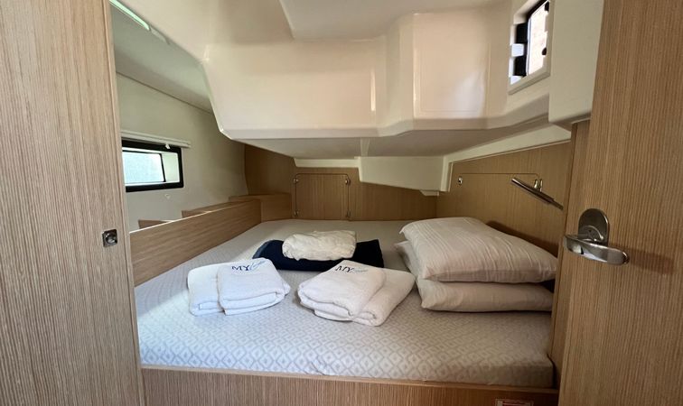 Bavaria C42 | Supereva