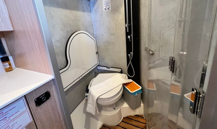 Bavaria C42 | Supereva