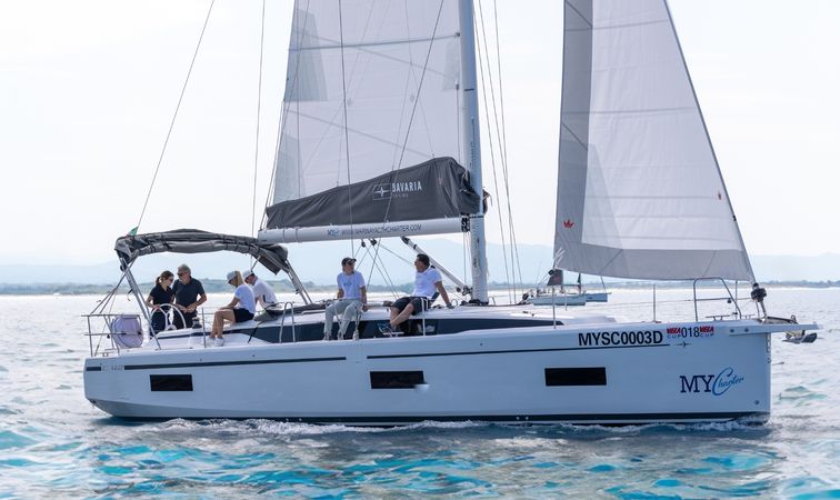 Bavaria C42 | Supereva