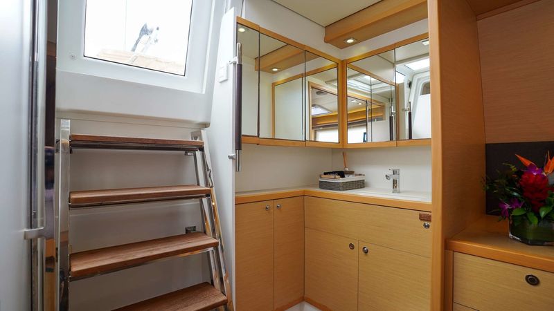 Lagoon 560 | Bluewinds