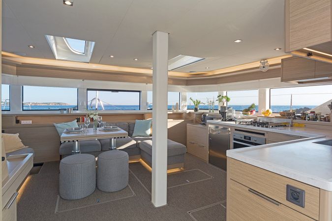 Lagoon 55 | Verina Star