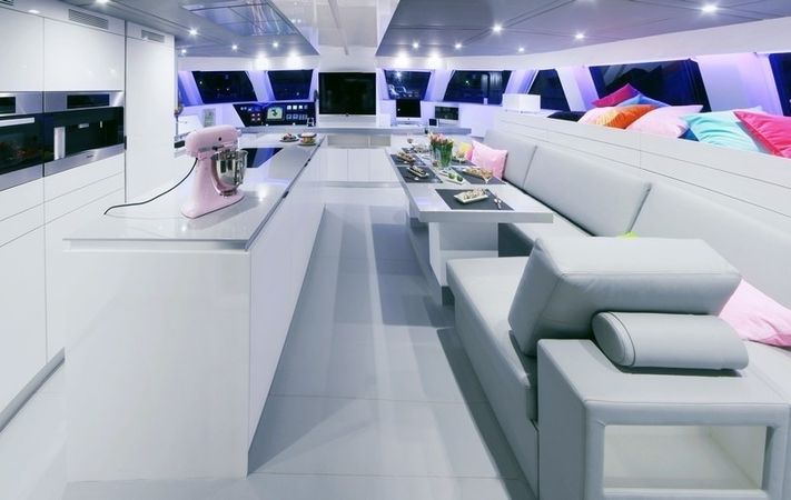 Sunreef 70 | Maverick