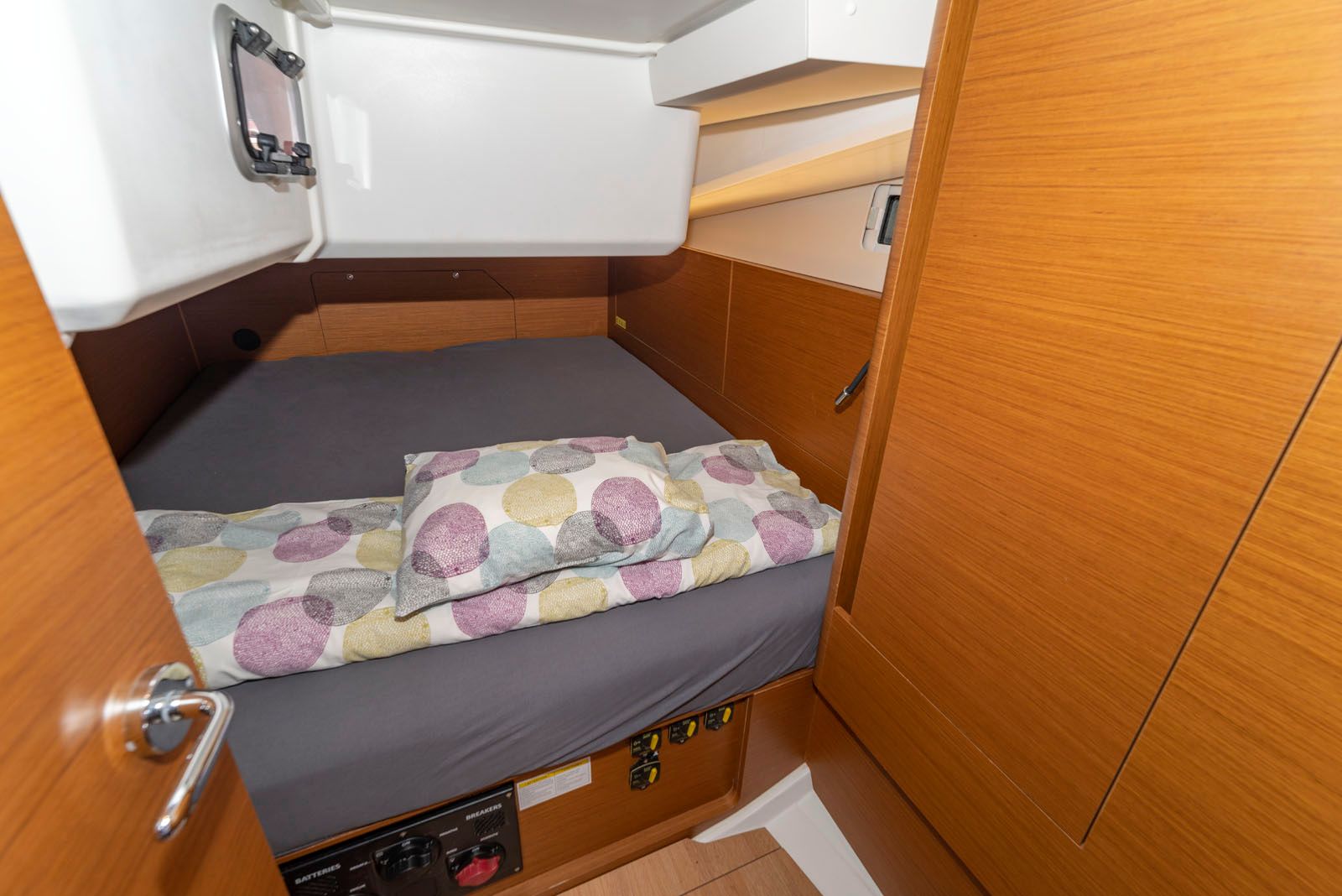 Jeanneau Sun Odyssey 440 | Free Elli
