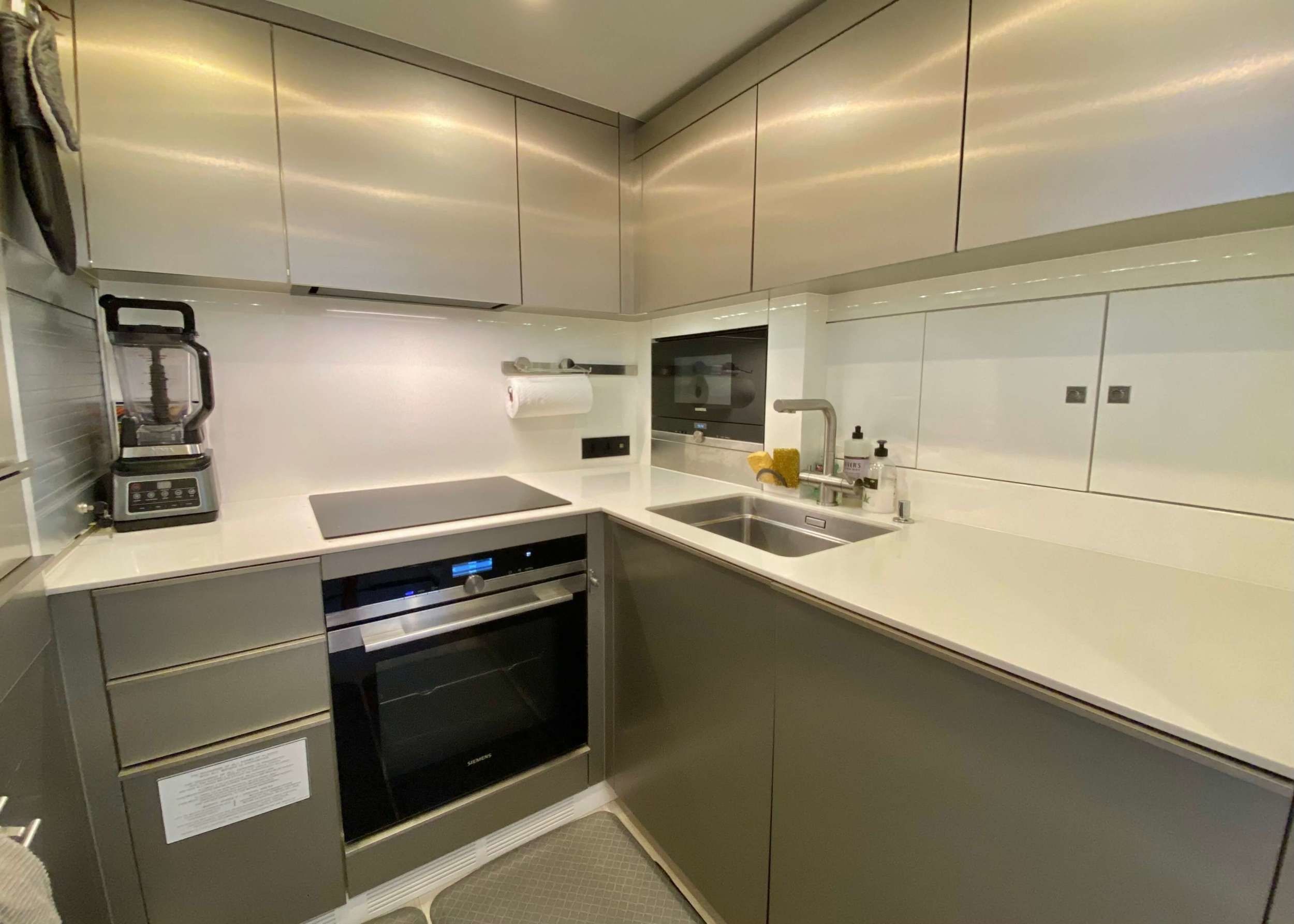 Sunreef 74 | Ocean Vibes