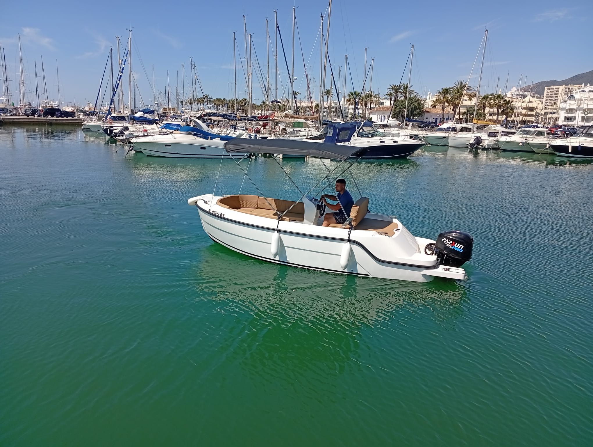 Aqua 515 | Aquamarine