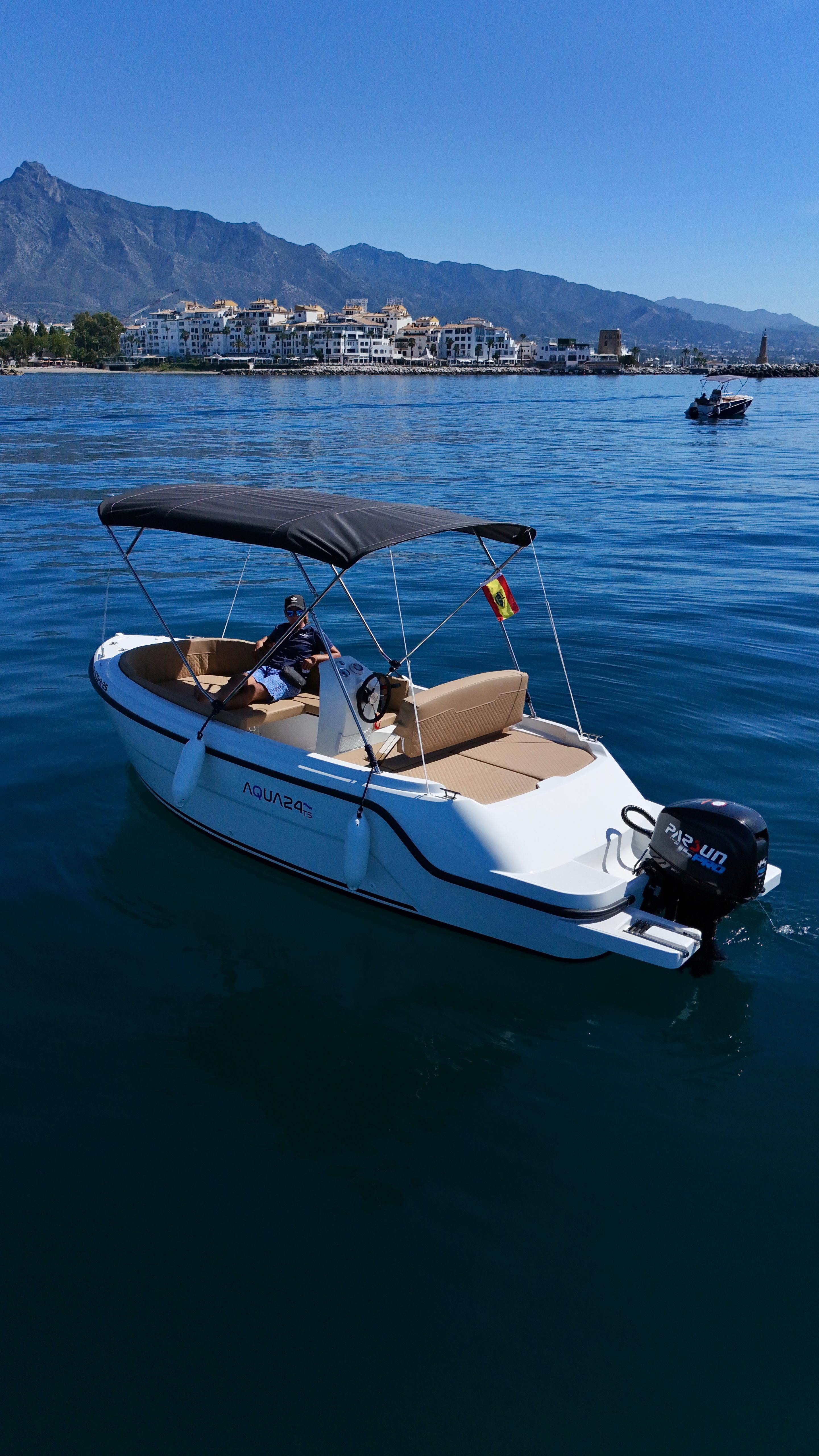 Aqua 515 | Aquamarine