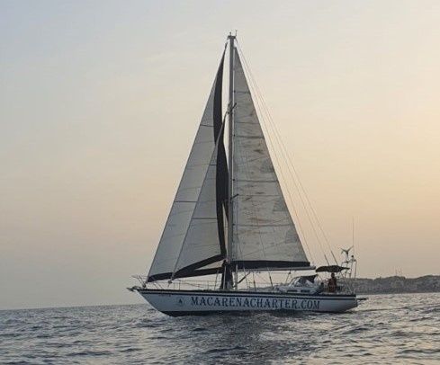 Maurice Thivent Roc | Lamacarena