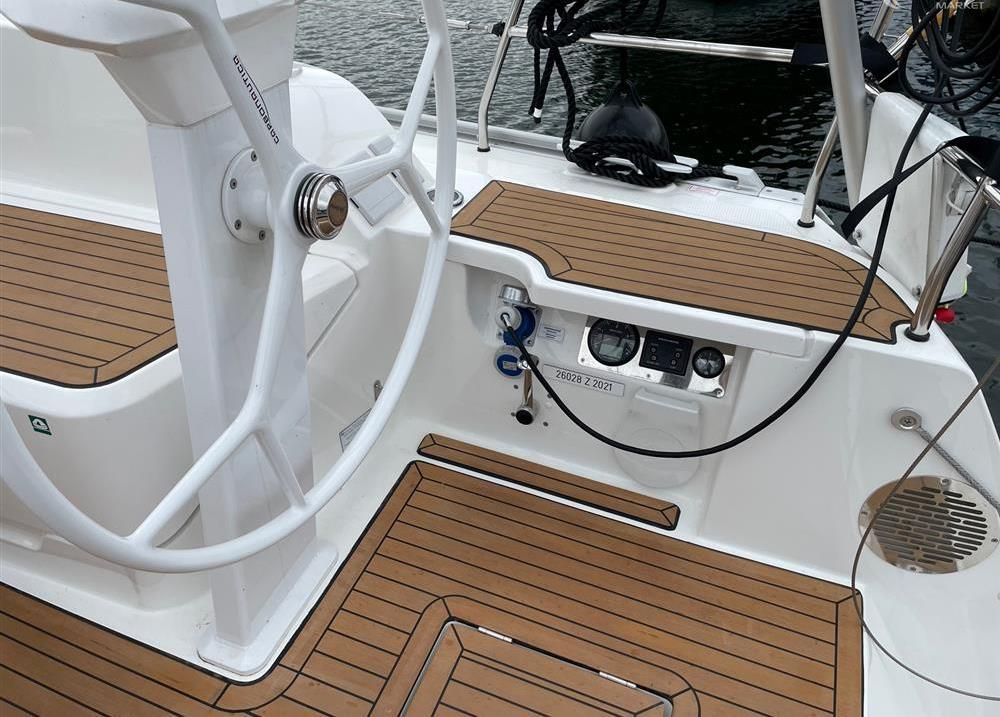 Bavaria Cruiser 46 | Amore