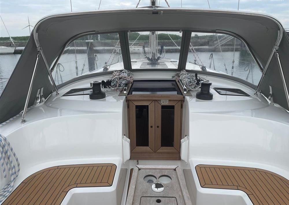 Bavaria Cruiser 46 | Amore