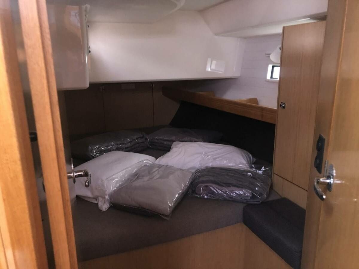 Bavaria Cruiser 46 | Amore