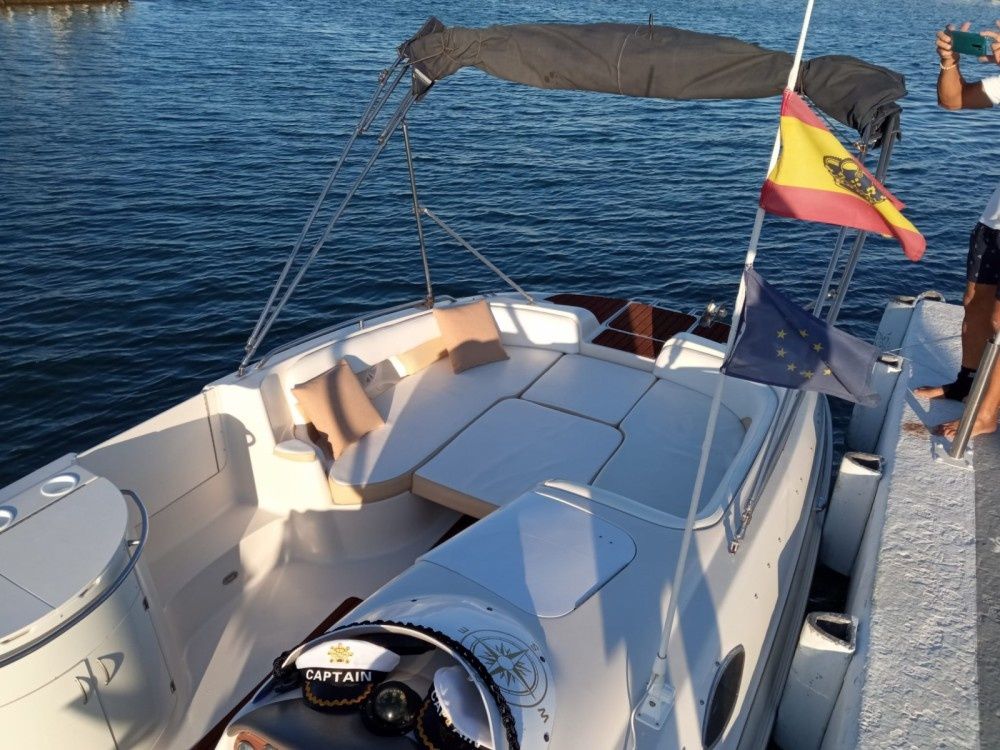 Monterey 240 Explorer | Explorer